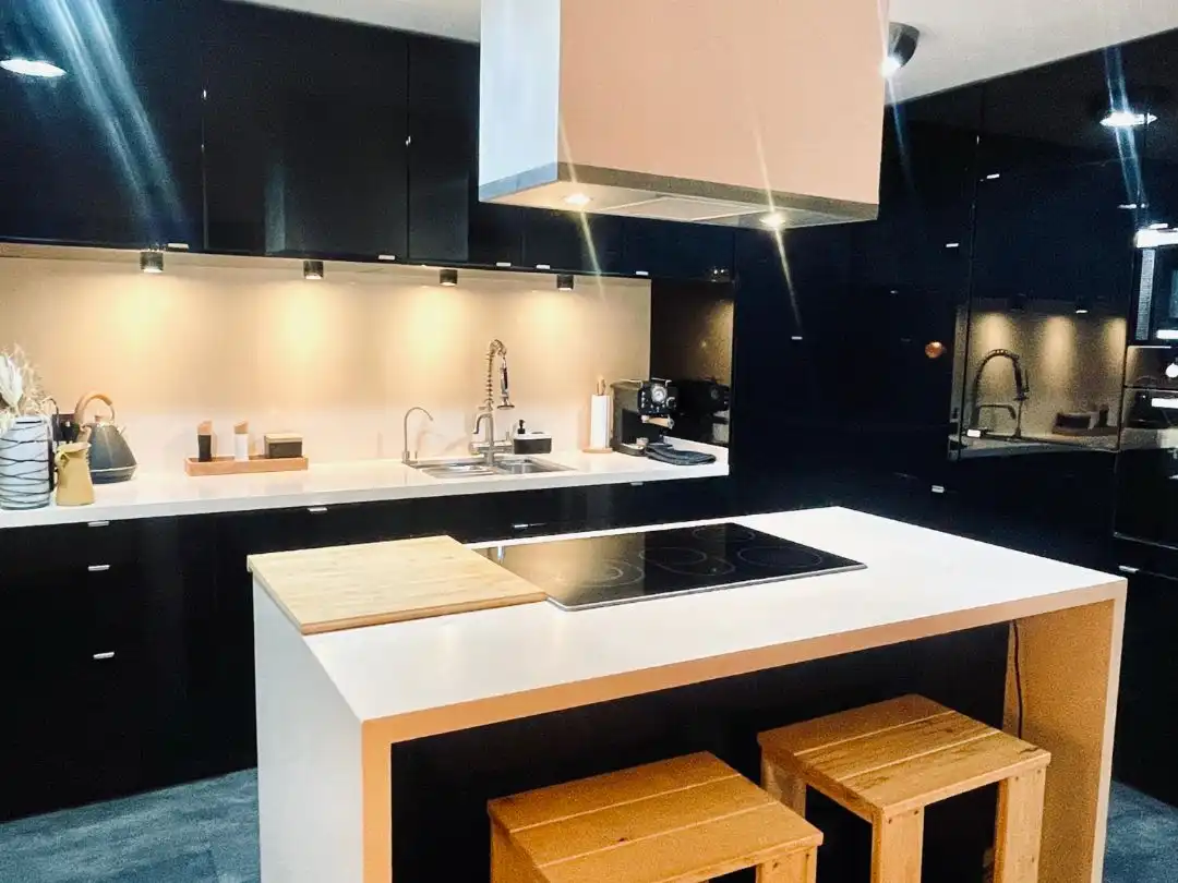 Casa adosada en venta en Carrer Mestre Serrano, 48, Benimuslem Cocina de Casa adosada en venta en Benimuslem con Aire acondicionado, Parquet y Terraza