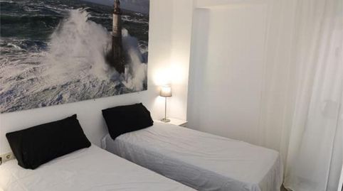 Foto 3 de Piso de alquiler en Martiricos - La Roca - La Rosaleda, Málaga Capital