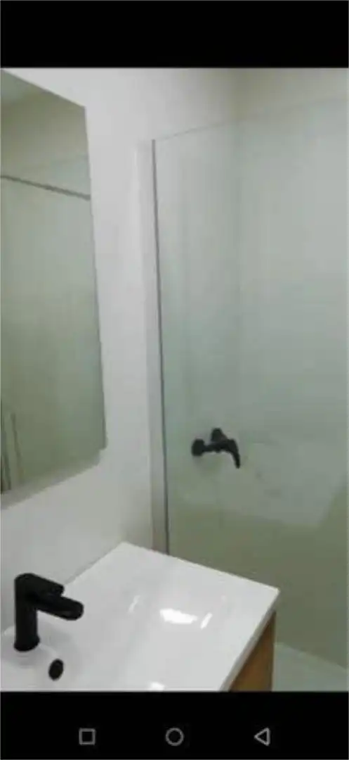 Piso de alquiler en Residencia Baño de Piso de alquiler en Logroño con Calefacción y Amueblado