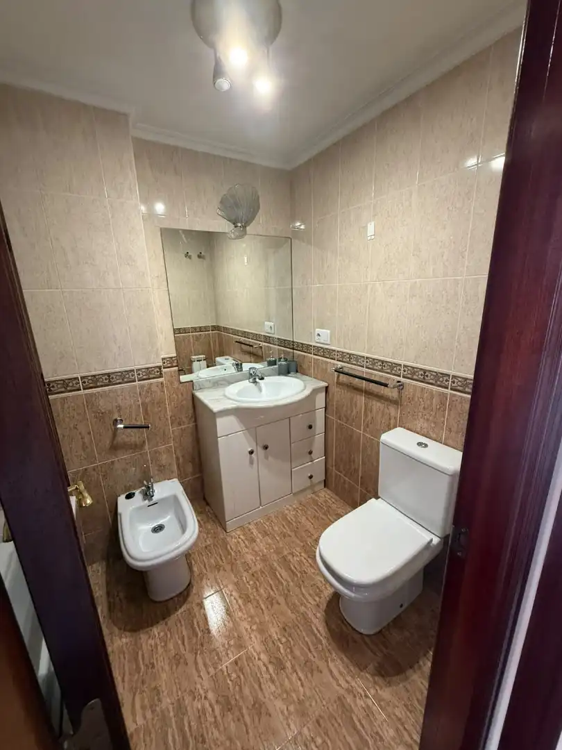 Flat for sale in Avenida de Ramón Nieto, 125, Lavadores Bathroom of Flat for sale in Vigo with Terrace and Balcony