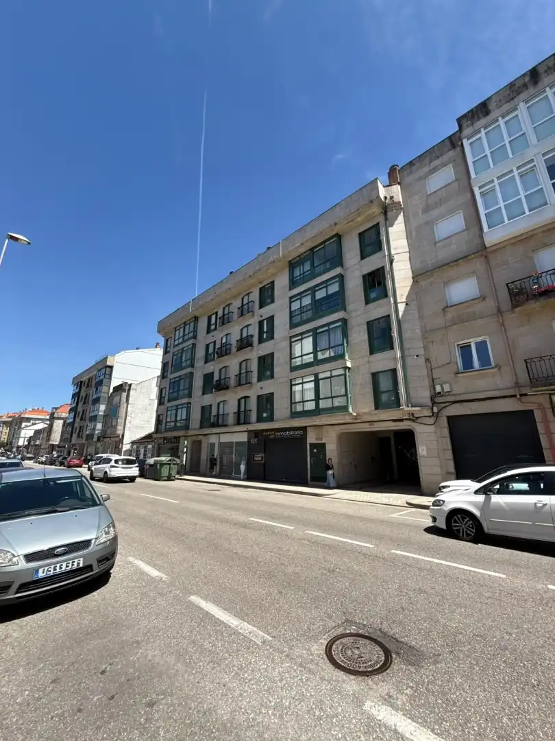 Flat for sale in Avenida de Ramón Nieto, 125, Lavadores Exterior view of Flat for sale in Vigo with Terrace and Balcony