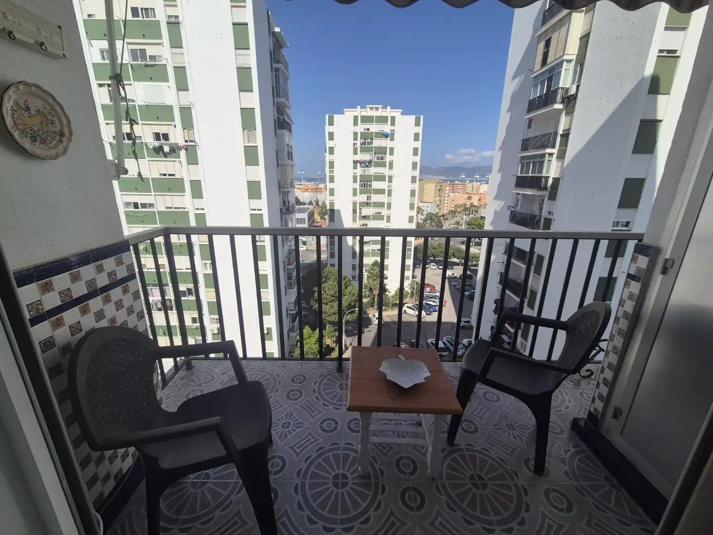 Flat for sale in Urbanizacion Mariana Pineda, 3, Algeciras Balcony of Flat for sale in Algeciras with Air Conditioner and Balcony