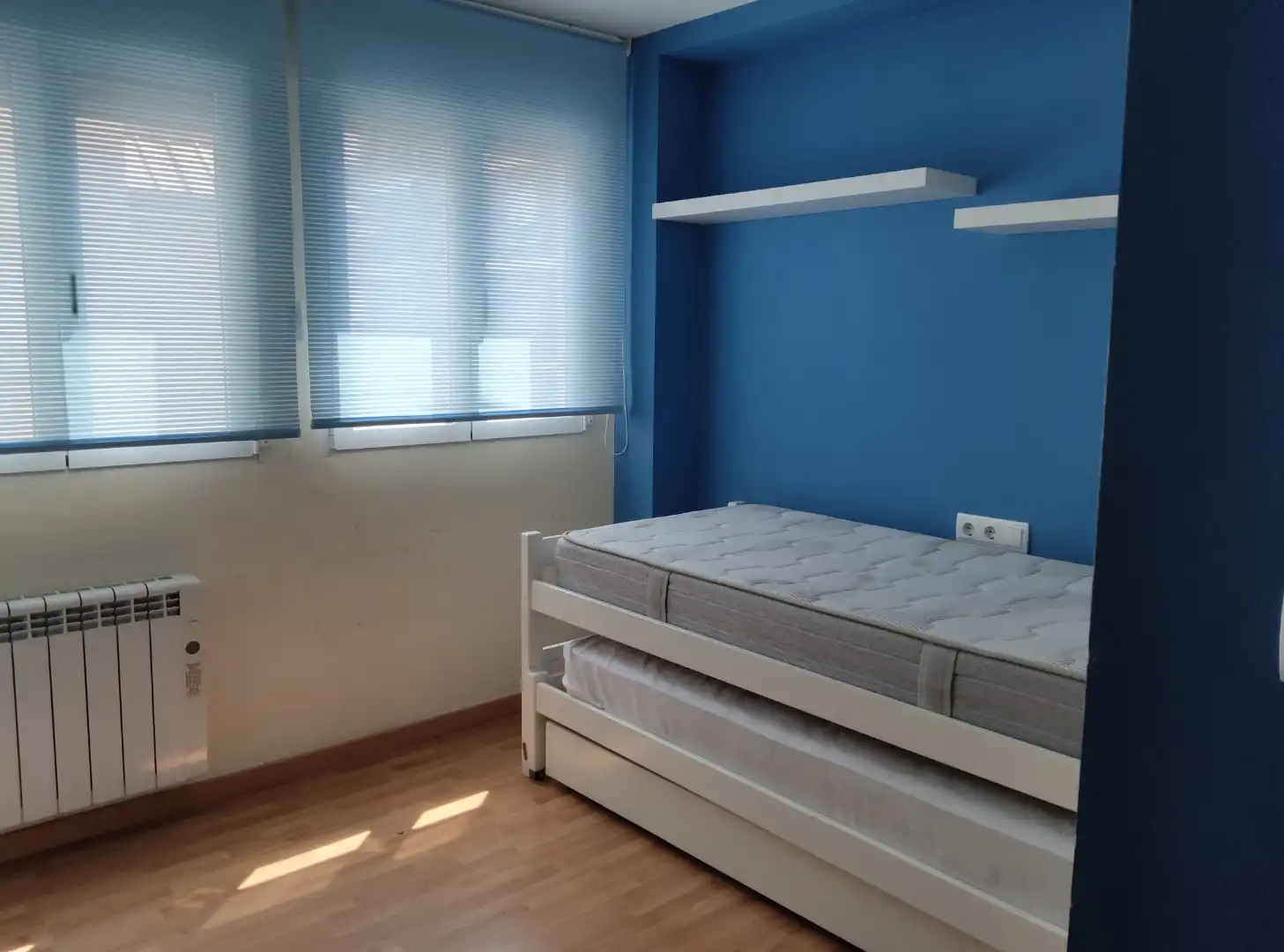 Piso en venta en Plaça del Centenari, 14, Santa Rosa Habitación de Piso en venta en Alcoy / Alcoi con Aire acondicionado