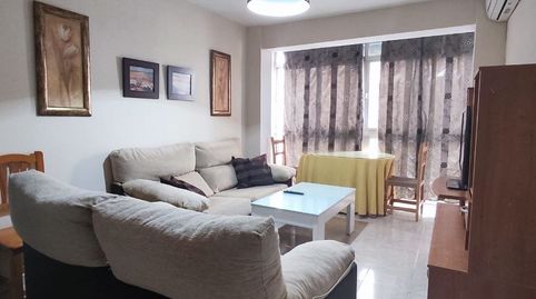 Photo 3 of Flat for rent in Calle Demetrio Spínola, 12, Rosaleda - Juventud, Granada Capital