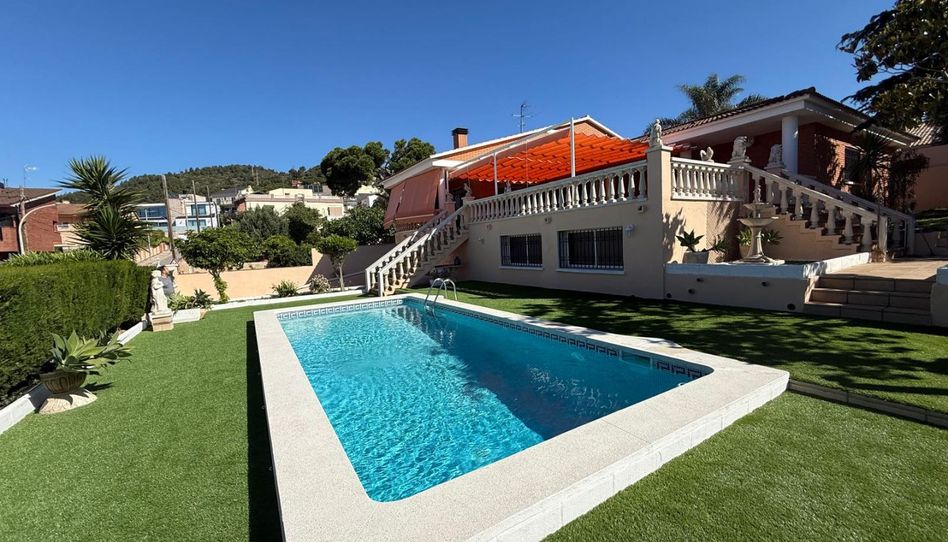 Detached homes for rent in Carrer del Llessamí, 14, Torrent Ballester, Viladecans - image 1 Photo 1 of Detached homes for rent in Carrer del Llessamí, 14, Torrent Ballester, Viladecans