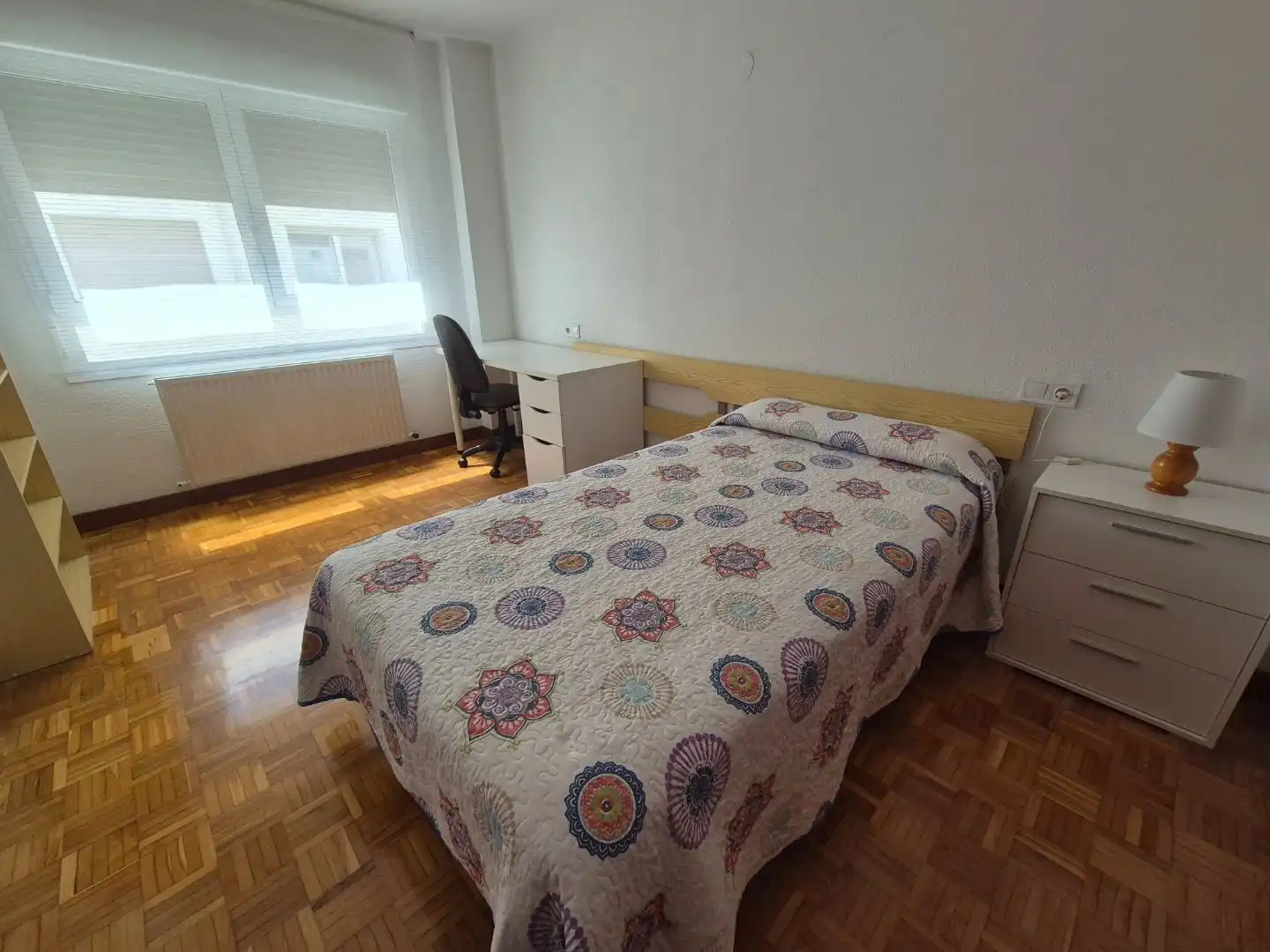 Piso de alquiler en Mendebaldea - Ermitagaña Piso de alquiler en Mendebaldea - Ermitagaña