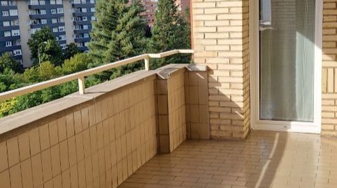 Piso de alquiler en Mendebaldea - Ermitagaña, Pamplona / Iruña - imagen 5 Foto 5 de Piso de alquiler en Mendebaldea - Ermitagaña, Pamplona / Iruña
