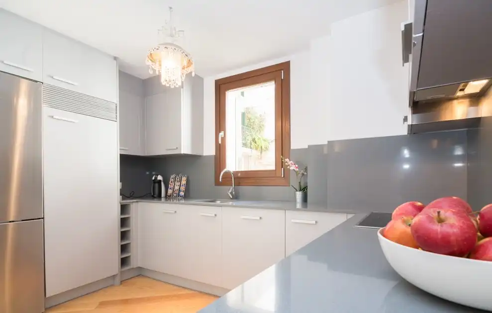 Flat for rent in Carrer de Can Sanç, 8, Palma de Mallorca Kitchen of Flat for rent in Palma de Mallorca with Air Conditioner