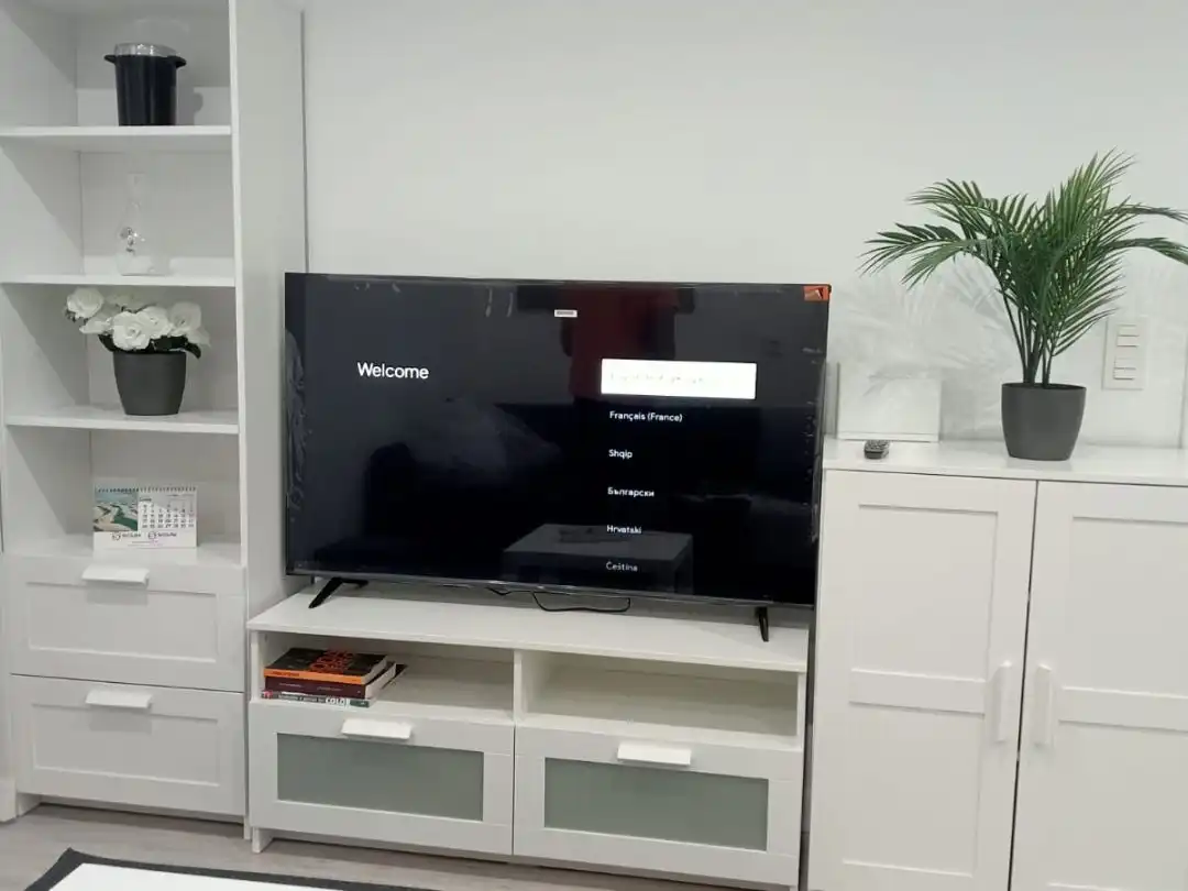Sala d'estar de Apartament de lloguer en Gijón  amb Calefacció, Parquet i Moblat