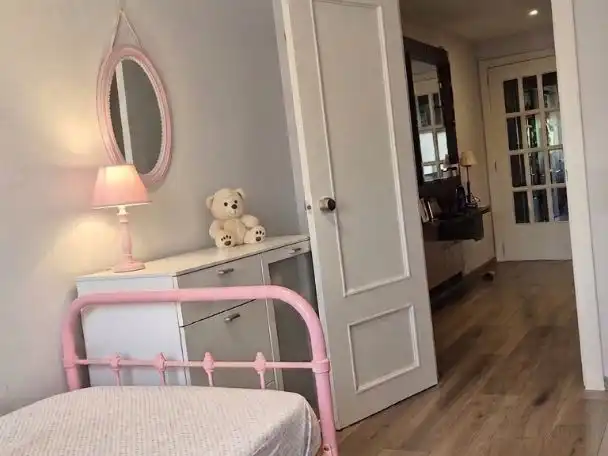 Habitación de Piso en venta en Sabadell con Aire acondicionado, Terraza y Balcón