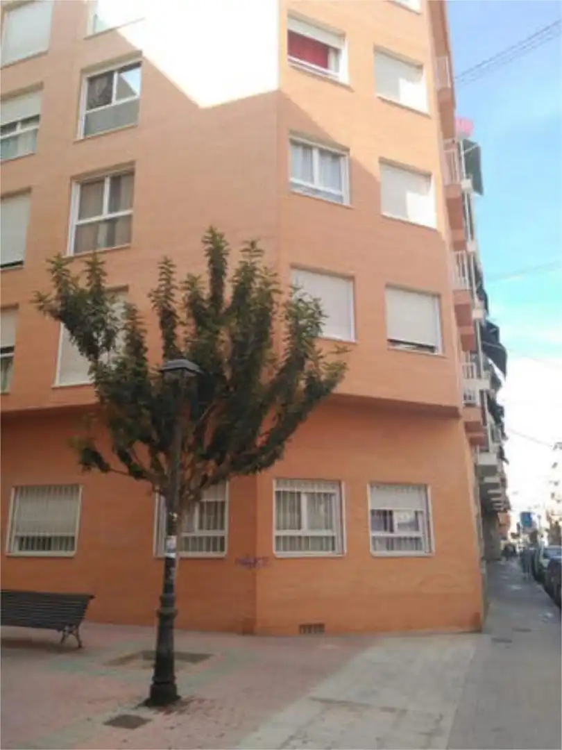 Wohnungen zum Verkauf in Mercado Außenansicht von Wohnungen zum Verkauf in Alicante / Alacant