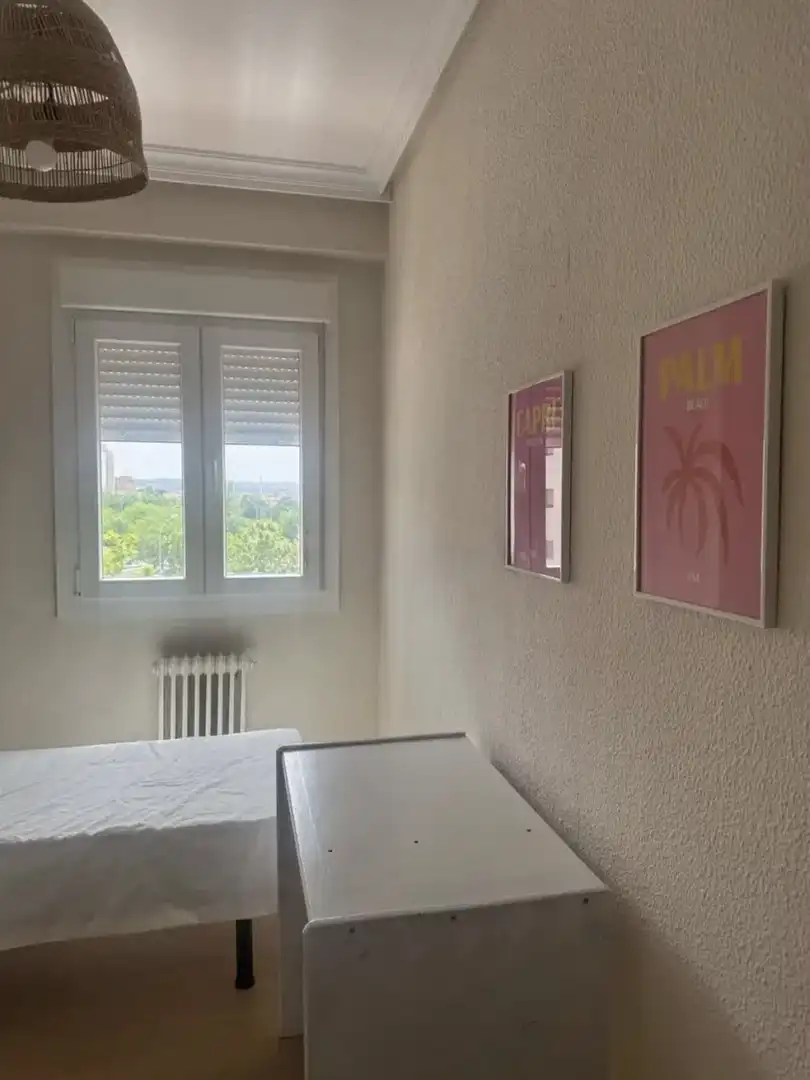 Habitación en Travesía Río Boladiez, 1, Santa María de Benquerencia