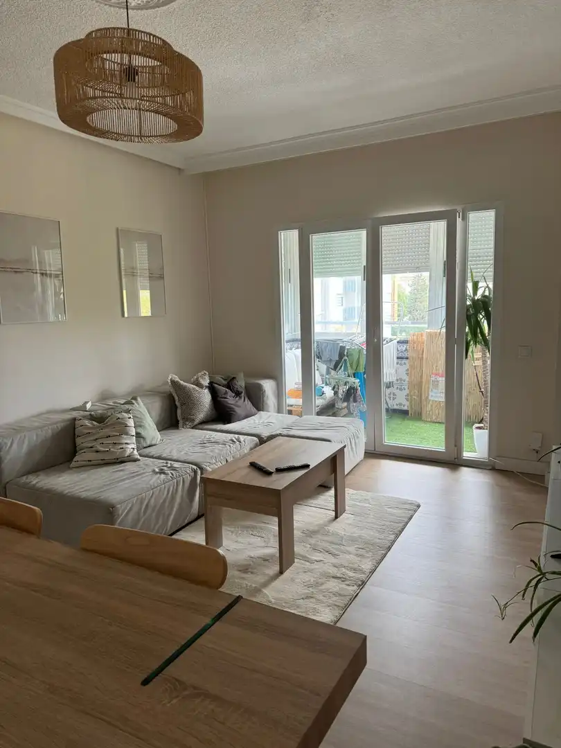 Habitación en Travesía Río Boladiez, 1, Santa María de Benquerencia