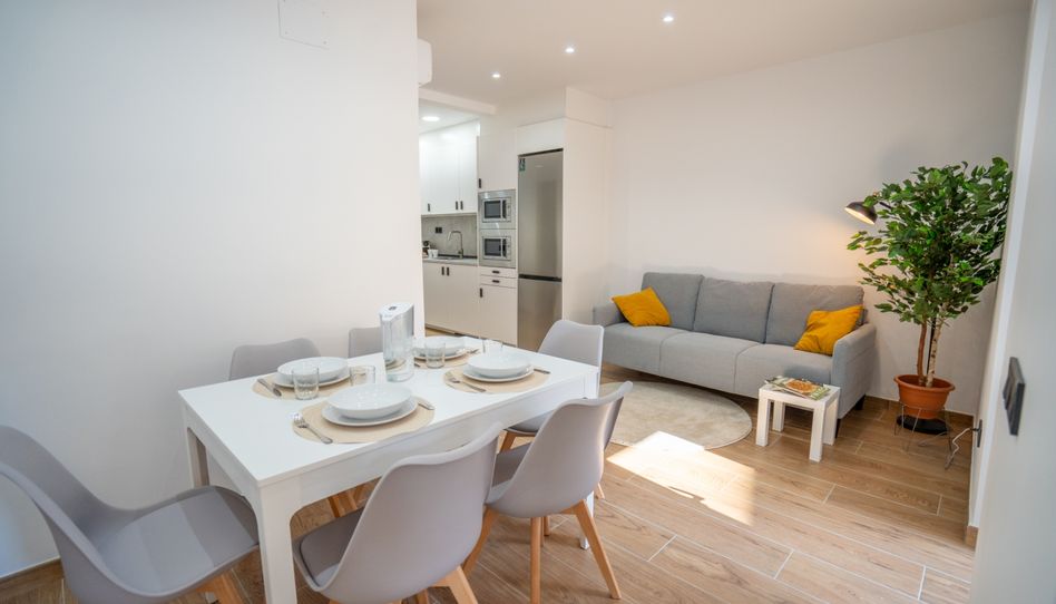 Room in Carrer de Barcelona, 29, Poble Nou, Manresa - image 1 Photo 1 of Room in Carrer de Barcelona, 29, Poble Nou, Manresa