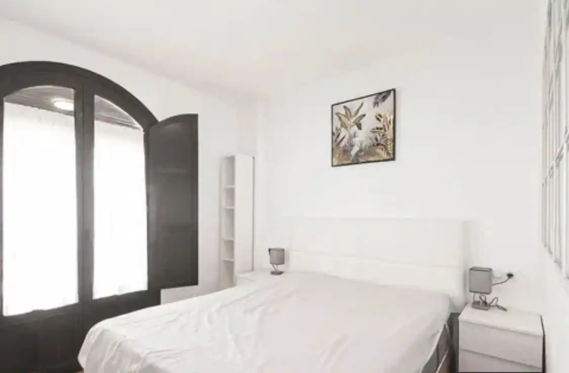 Piso de alquiler en Calle San Francisco, Vélez de Benaudalla Habitación de Piso de alquiler en Vélez de Benaudalla con Aire acondicionado, Jardín privado y Terraza