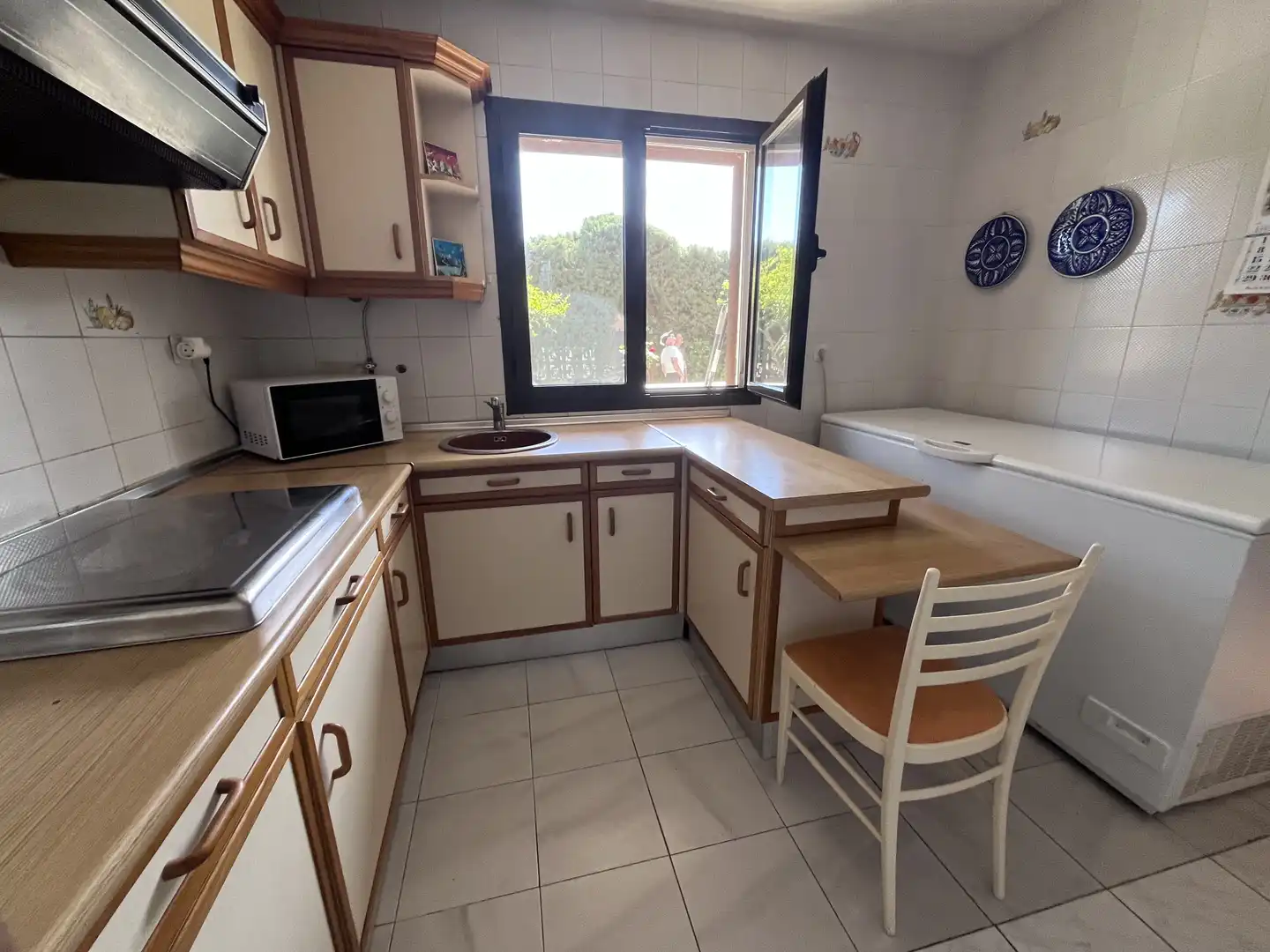 Casa o chalet en venta en Calle Llanos, 23, Mansilla de las Mulas Cocina de Casa o chalet en venta en Mansilla de las Mulas con Calefacción, Jardín privado y Terraza