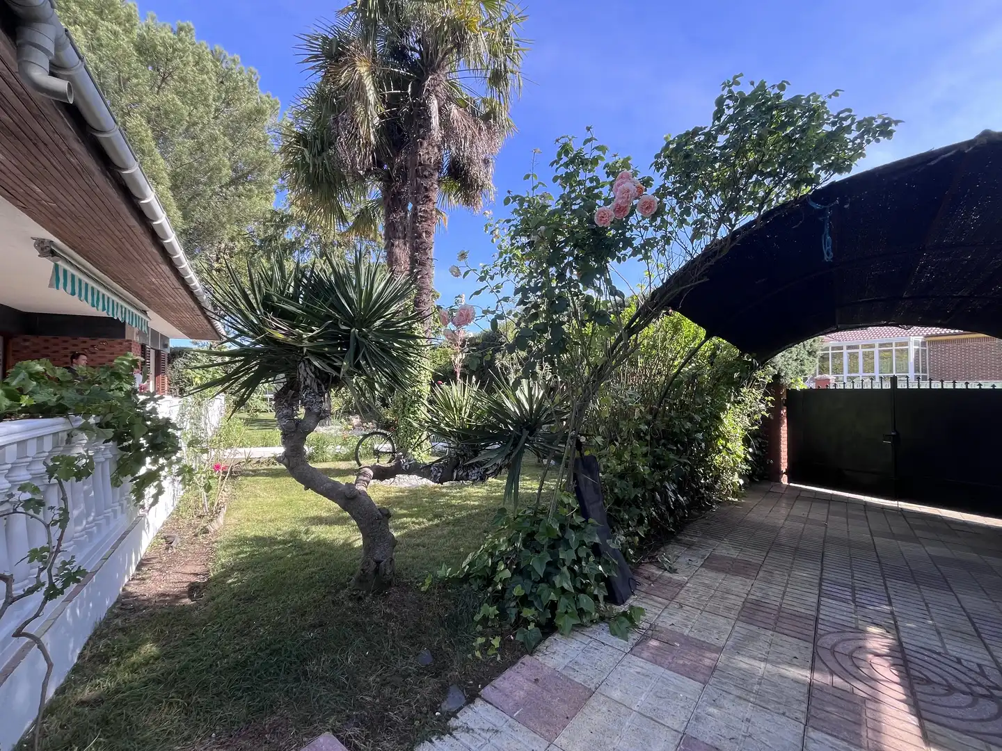 Casa o chalet en venta en Calle Llanos, 23, Mansilla de las Mulas Jardín de Casa o chalet en venta en Mansilla de las Mulas con Calefacción, Jardín privado y Terraza