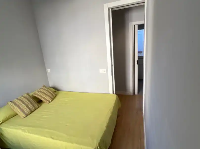 Flat for rent in Calle de Andalucía, 9, Adelfas Bedroom of Flat for rent in Madrid with Air Conditioner, Heating and Furnished