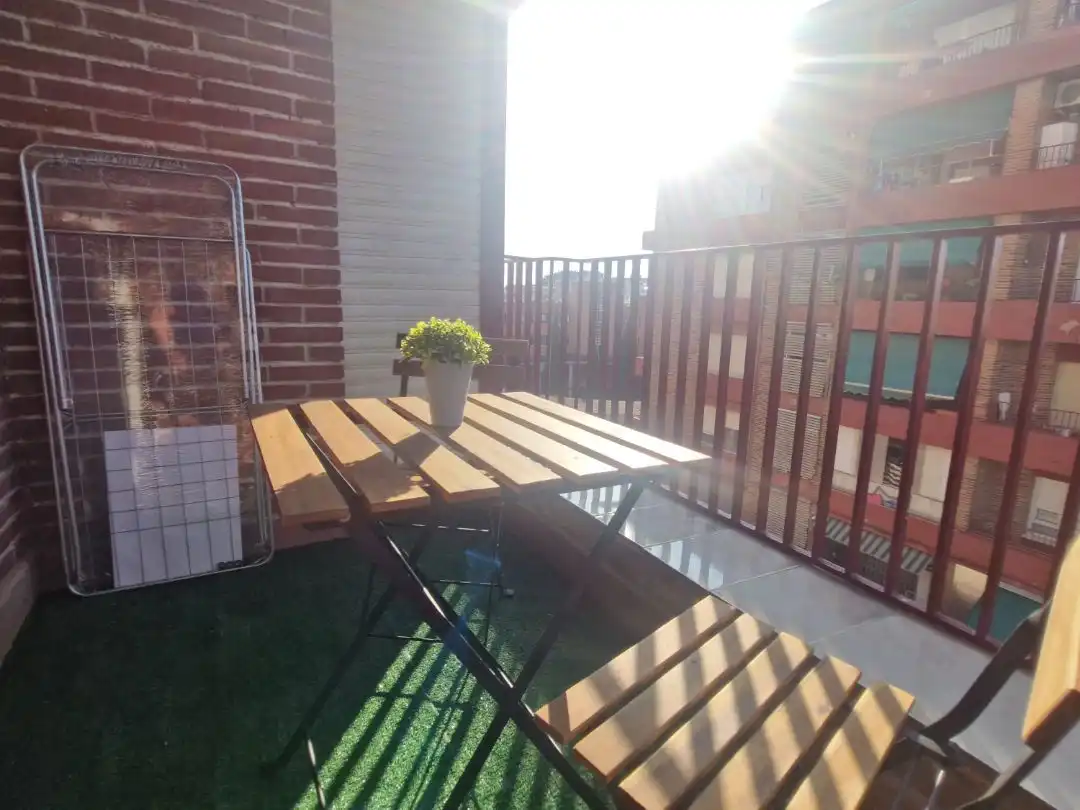 Piso en venta en Calle Hermanos Quintero, 5, Carretas - Pajarita Terraza de Piso en venta en Albacete Capital con Terraza