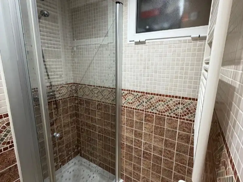 Pis en venda a Carrer Martín de Torres, 10, Centro Bany de Pis en venda en Elche / Elx