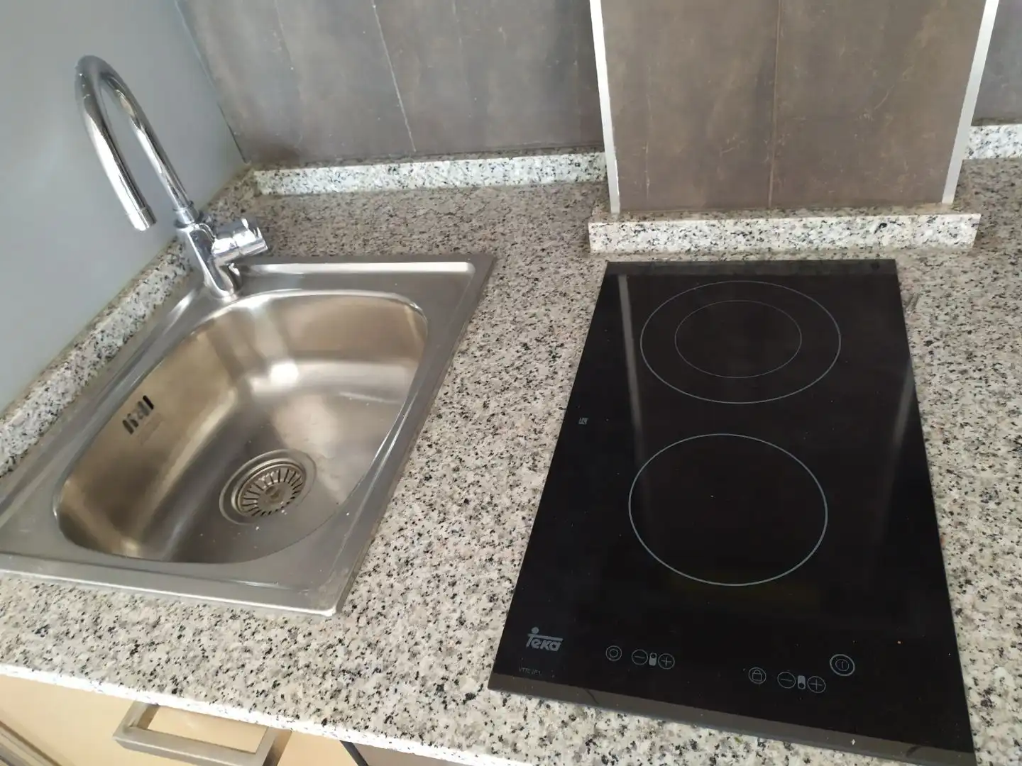 Flat for rent in Carrer dels Flautats, 1, Monistrol de Montserrat Kitchen of Flat for rent in Monistrol de Montserrat with Private garden, Parquet flooring and Furnished