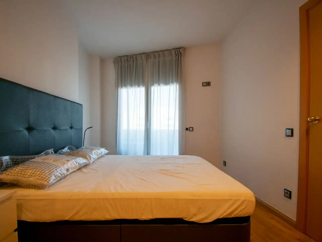 Piso de alquiler en Carrer Saragossa, 1, Castelldefels Habitación de Piso de alquiler en Castelldefels con Aire acondicionado, Piscina y Balcón