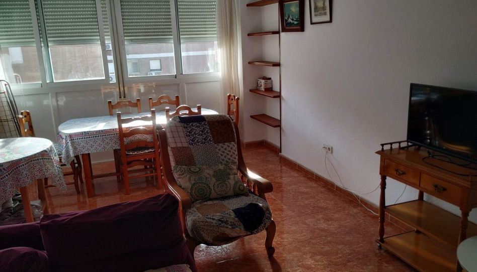 Piso de alquiler en Carrera del Perú, 70, Nueva Andalucía, Almería Capital - imagen 1 Foto 1 de Piso de alquiler en Carrera del Perú, 70, Nueva Andalucía, Almería Capital