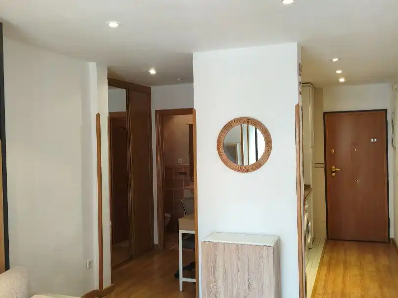 Wohnung zur Miete in Calle de Hernán Cortés, 14, Justicia - Chueca Wohnung zur Miete in Madrid Capital mit Balkon