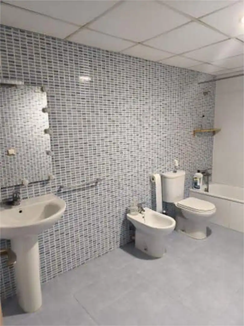 Badezimmer von Dachboden zur Miete in Alcàsser mit Heizung, Terrasse und Haustiere erlaubt