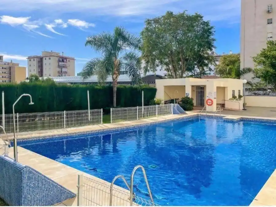 Piso en venta en Calle Domingo Ortega, 21, Los Boliches Piscina de Piso en venta en Fuengirola con Aire acondicionado, Calefacción y Terraza
