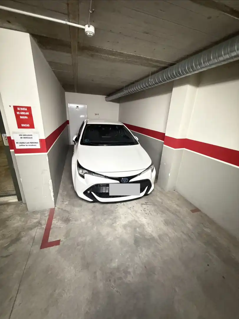 Parkplatz von Garage zum Verkauf in Ponferrada