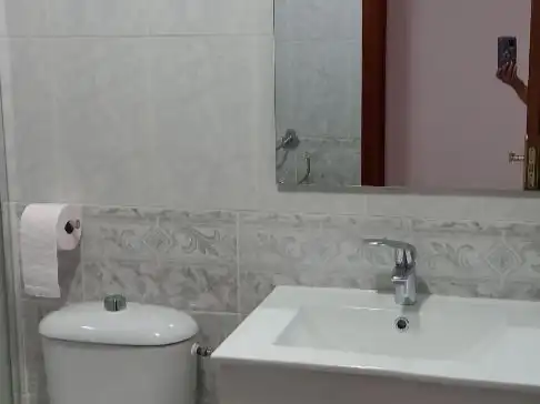 Bany de Pis de lloguer en Málaga amb Aire condicionat, Calefacció i Terrassa