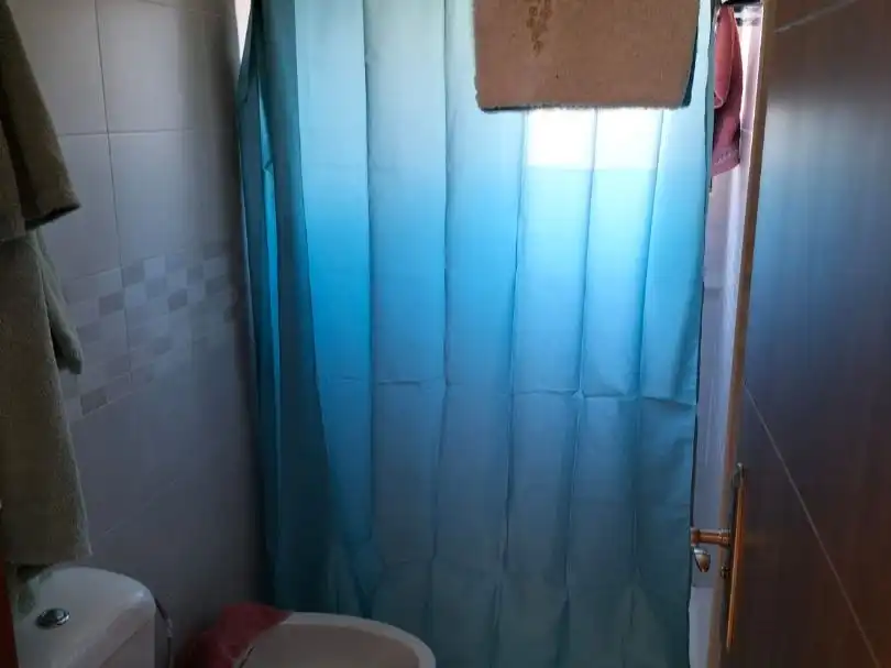 Flat for rent in Calle Zahara de la Sierra, Centro Bathroom of Flat for rent in Puerto Real with Air Conditioner, Terrace and Furnished