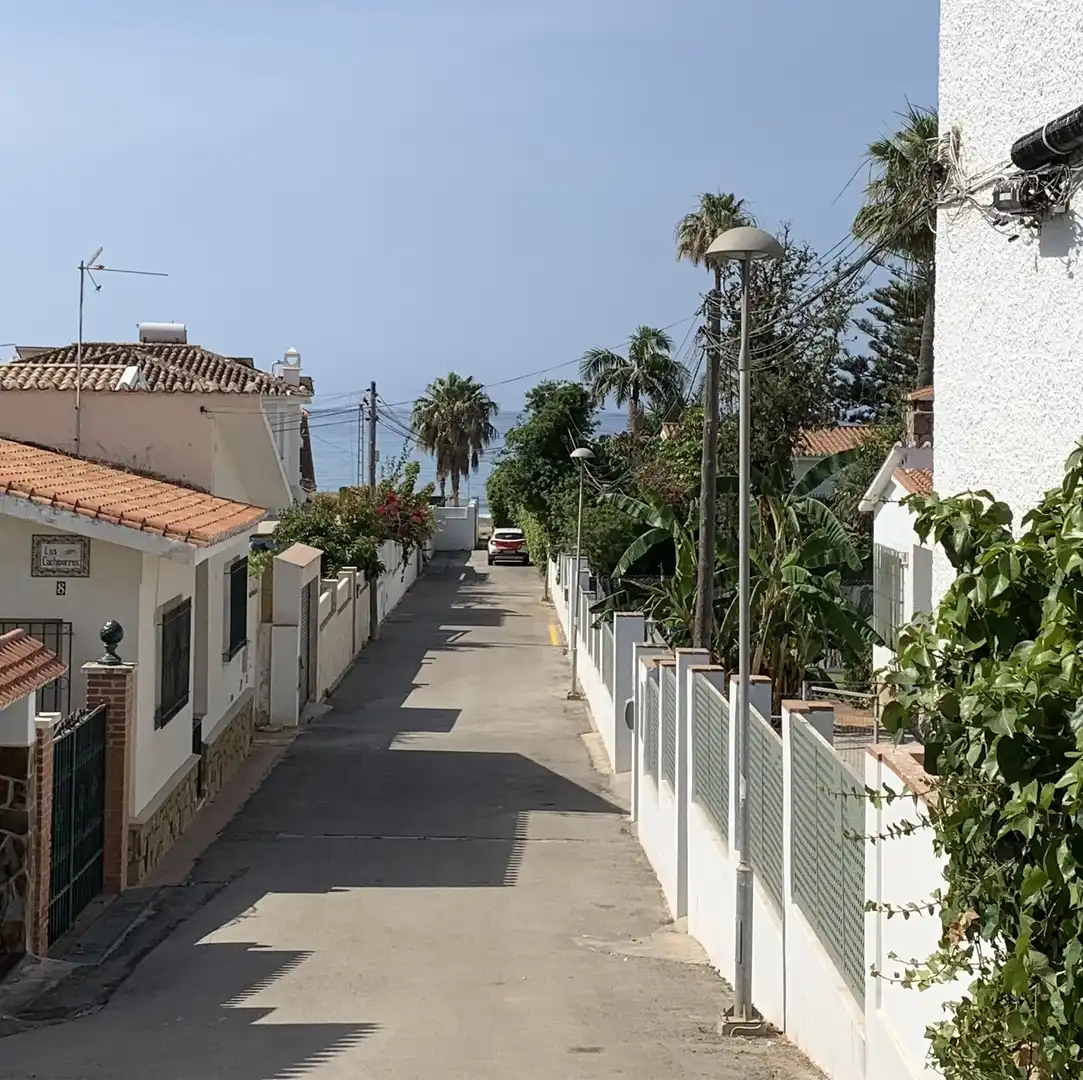 Pis en venda a Camino Viejo de Vélez, 42, Torre de Benagalbón Vista exterior de Pis en venda en Rincón de la Victoria amb Aire condicionat, Terrassa i Piscina