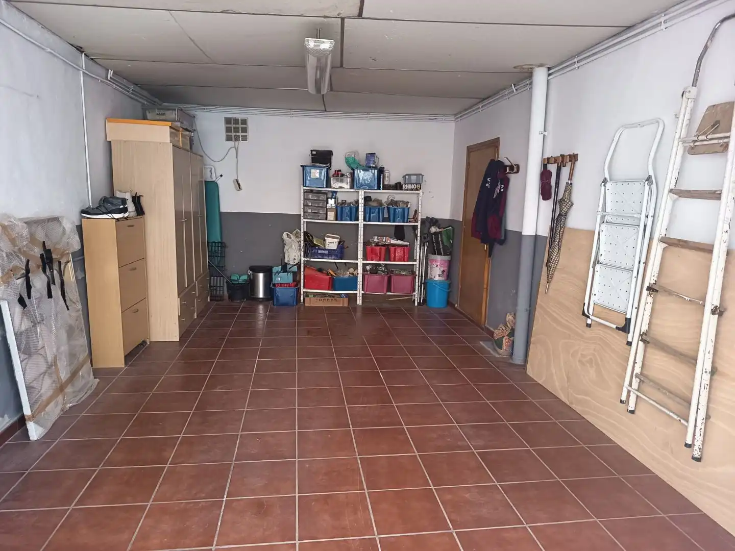 Casa adosada en venta en Carrer de Les Roques, 9, Poble - Casc Antic Casa adosada en venta en Castellar del Vallès con Aire acondicionado, Terraza y Balcón