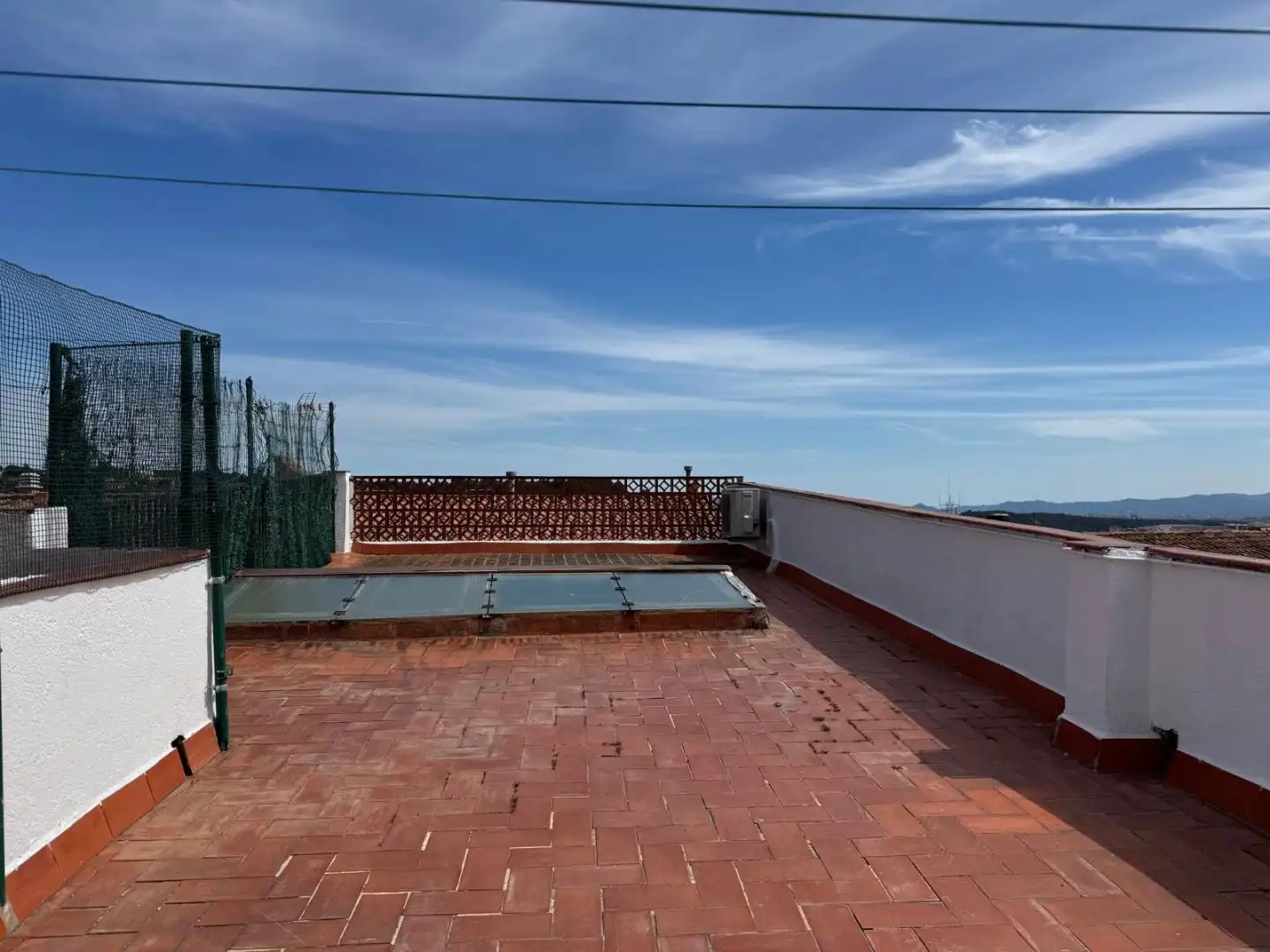 Casa adosada en venta en Carrer de Les Roques, 9, Poble - Casc Antic Terraza de Casa adosada en venta en Castellar del Vallès con Aire acondicionado, Terraza y Balcón