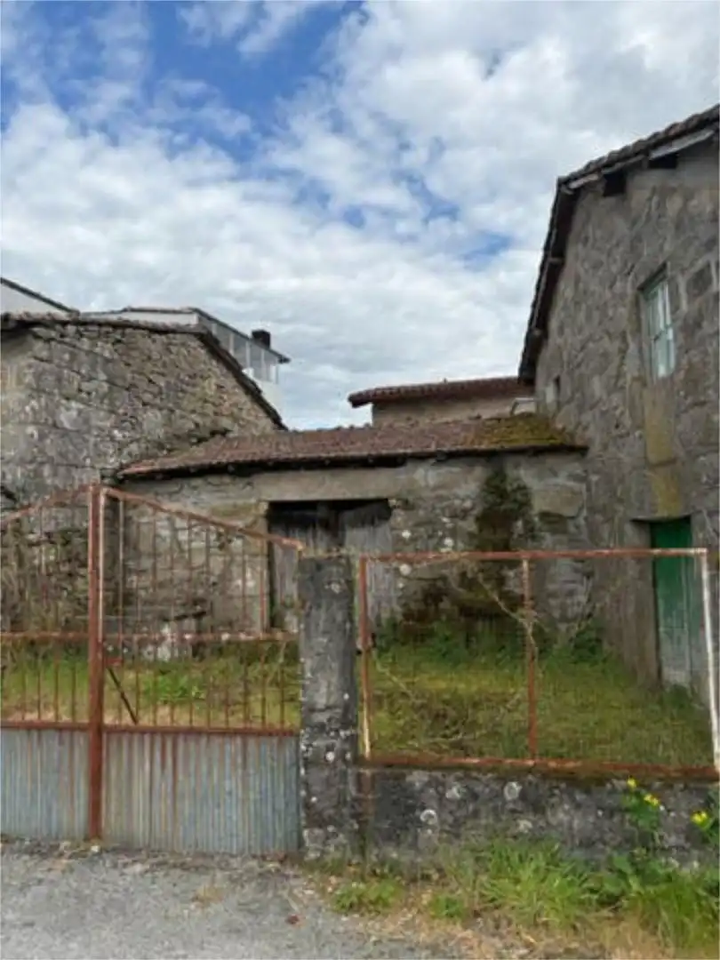 Houses for sale in Ventiun Exterior view of Houses for sale in Ourense Capital with Private garden and Terrace