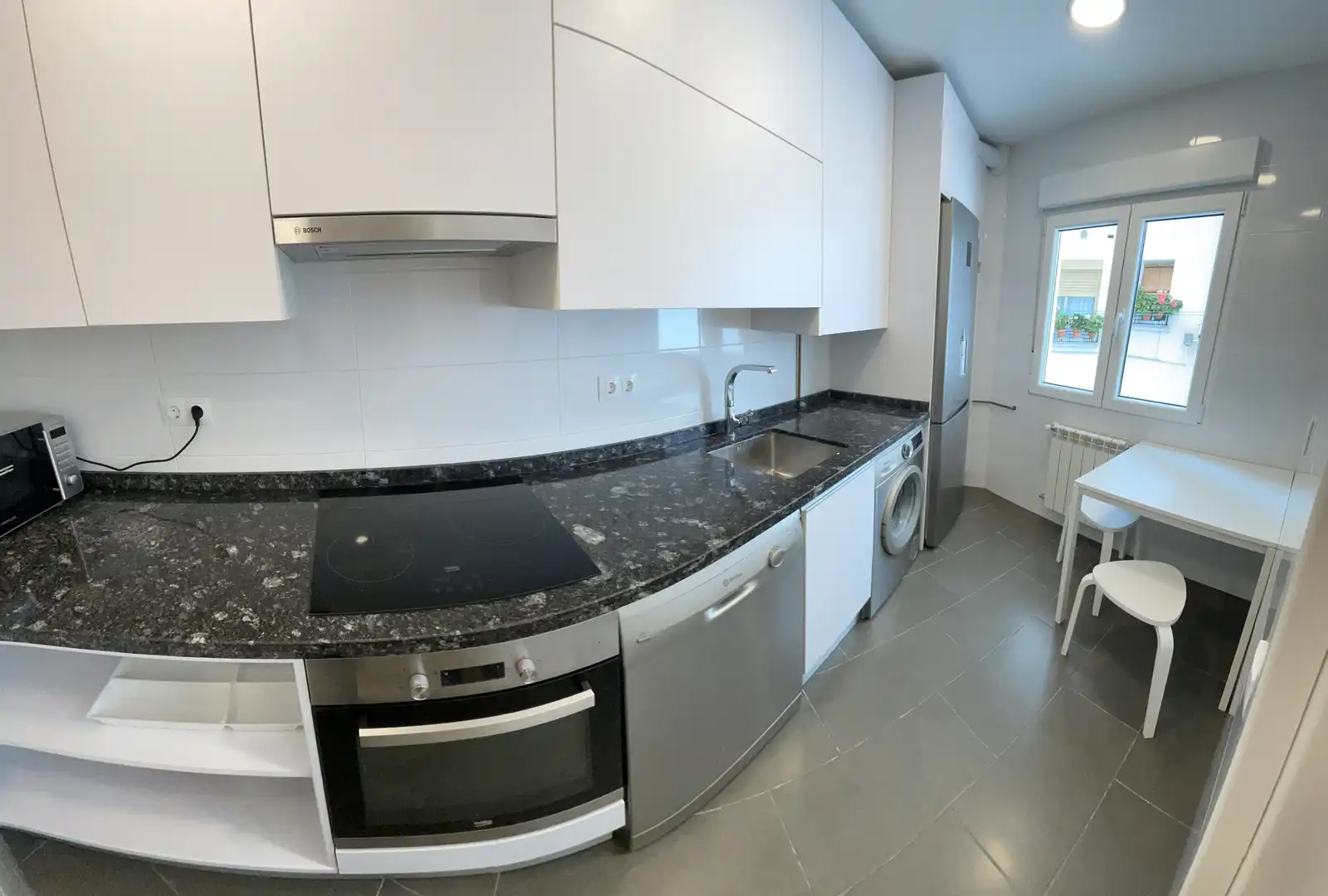 Piso en venta en Calle Padre Claret, 4, Circular Cocina de Piso en venta en Valladolid Capital