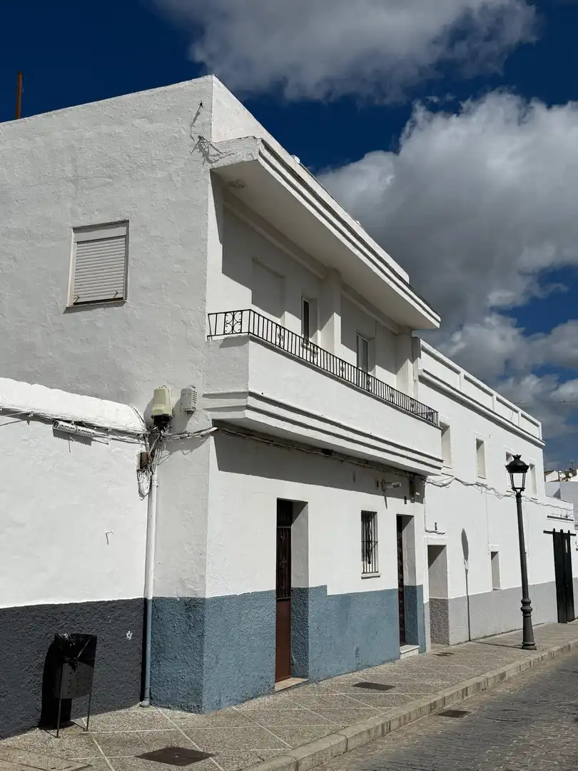 Casa adosada en venda a Calle Nuestra Señora de la Salud, 17, Medina Sidonia Vista exterior de Casa adosada en venda en Medina Sidonia