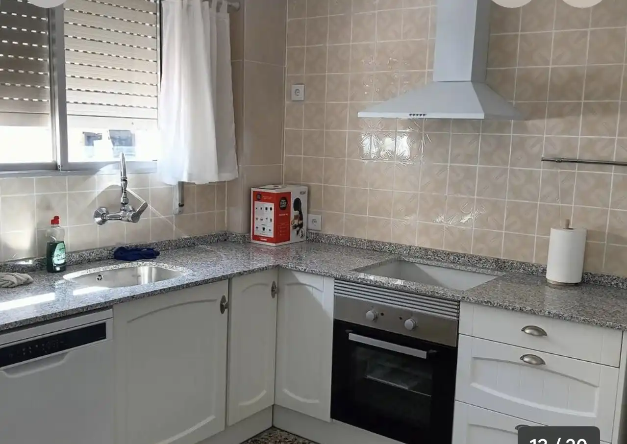 Cocina de Piso de alquiler en Tous con Jardín privado, Terraza y Amueblado