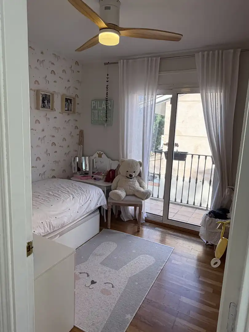 Casa adosada en venta en Avinguda Acàcies, 3, Campolivar Habitación de Casa adosada en venta en Godella con Aire acondicionado, Terraza y Piscina