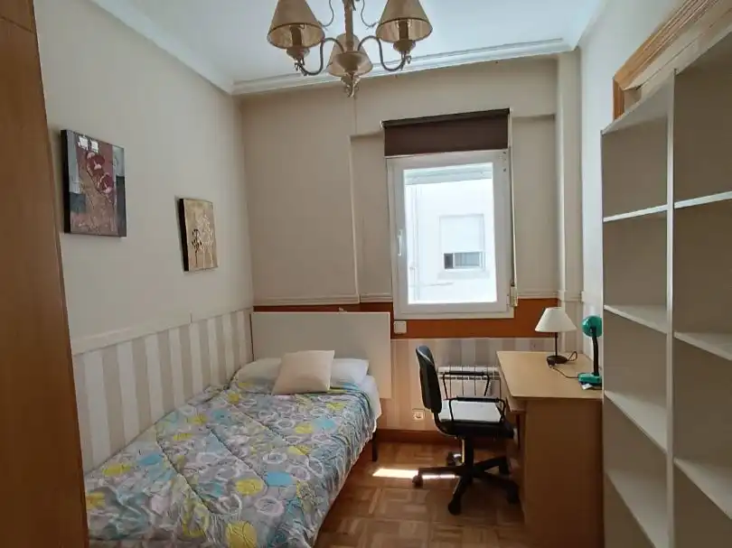 Flat for rent in Calle José Zorrilla, 8, Los Vadillos - R. Sanitaria - Pozanos Bedroom of Flat for rent in Burgos Capital