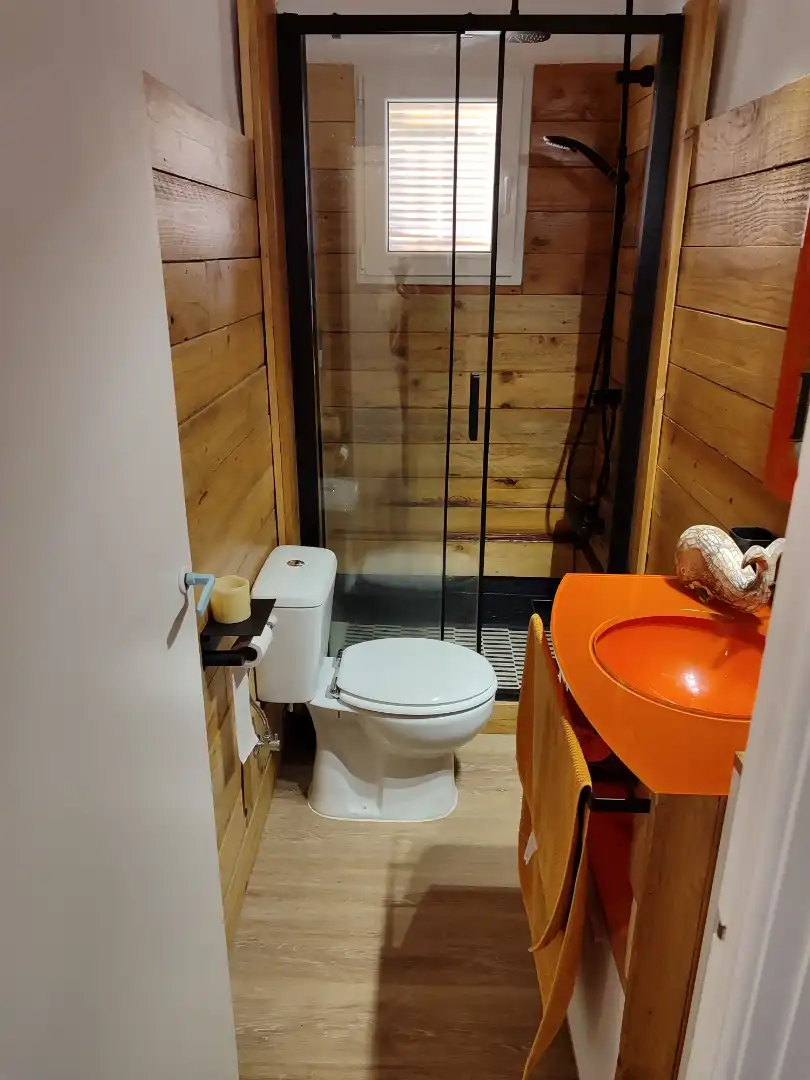 Apartamento de alquiler en Calle Alcoy, 13, Playa Tamarit - Playa Lissa Baño de Apartamento de alquiler en Santa Pola con Aire acondicionado, Parquet y Trastero