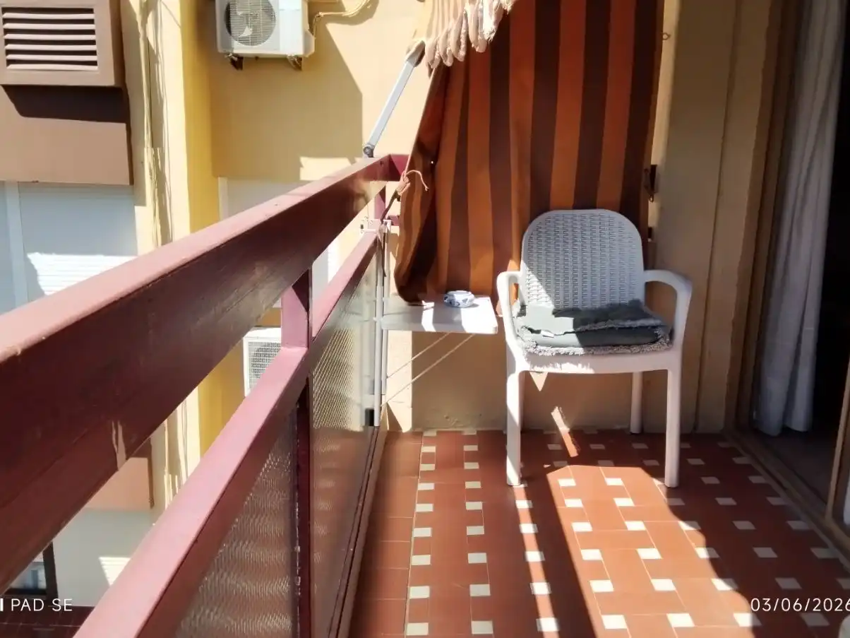 Piso en venta en Toledo, 5, Triana Oeste Terraza de Piso en venta en Sevilla con Aire acondicionado, Terraza y Amueblado