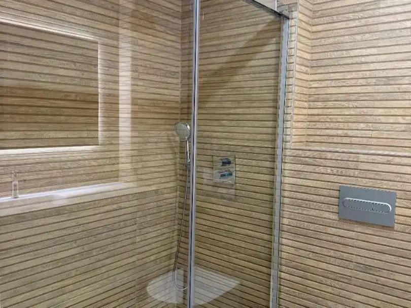 Ático en venta en Gaztañatxu Kalea, 11, Derio Baño de Ático en venta en Derio con Aire acondicionado, Calefacción y Terraza