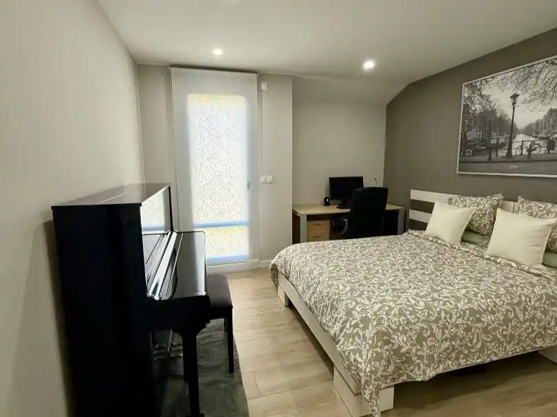 Ático en venta en Gaztañatxu Kalea, 11, Derio Habitación de Ático en venta en Derio con Aire acondicionado, Calefacción y Terraza