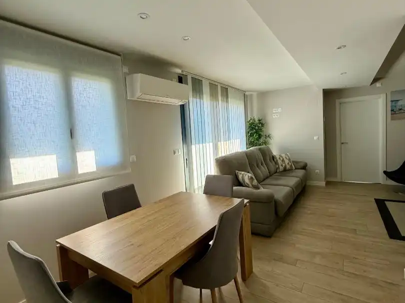 Ático en venta en Gaztañatxu Kalea, 11, Derio Sala de estar de Ático en venta en Derio con Aire acondicionado, Calefacción y Terraza