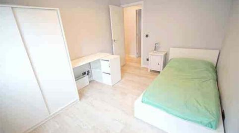 Foto 2 de Piso de alquiler en Los Castros, Santander
