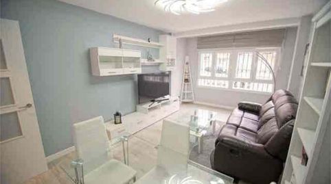 Foto 3 de Piso de alquiler en Los Castros, Santander