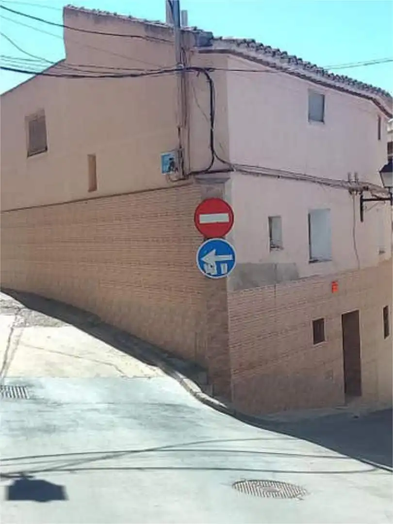Parking of Houses for sale in Gallur
